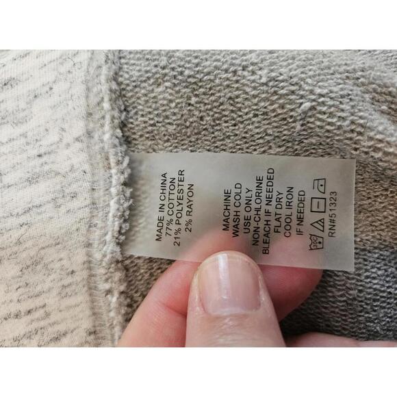 Two by Vince Camuto Large Heathered Grey short sleeve mixed media sweatshirt - Picture 4 of 4